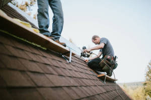 Local Roofers in Petersville, KY